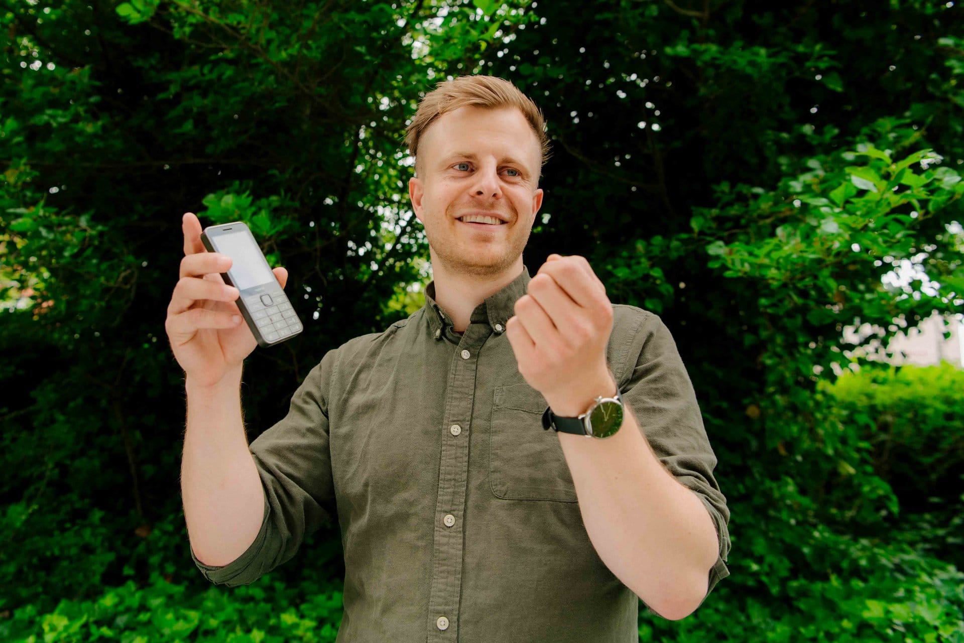 Arne Bangsgaard — stifter af Dumbphone